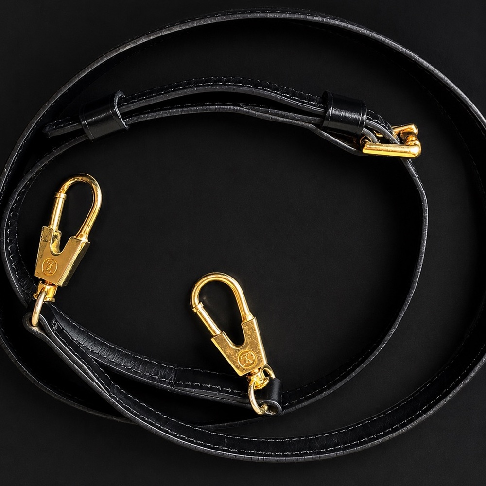 LOUIS VUITTON Adjustable Black Leather Strap with Gold Hardware - Picture 11 of 16
